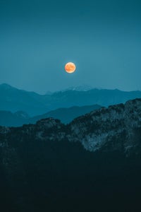 https://alphauniverseglobal.media.zestyio.com/Alpha-Universe-WIMB-Mathis-Decroux-12.jpg?height=300&fit=bounds