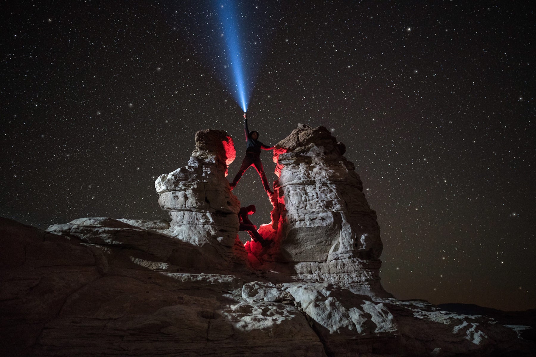 https://alphauniverseglobal.media.zestyio.com/Alpha-Universe-WIMB-Michael-Hollender-alstrompoint.jpg?height=1200&fit=bounds