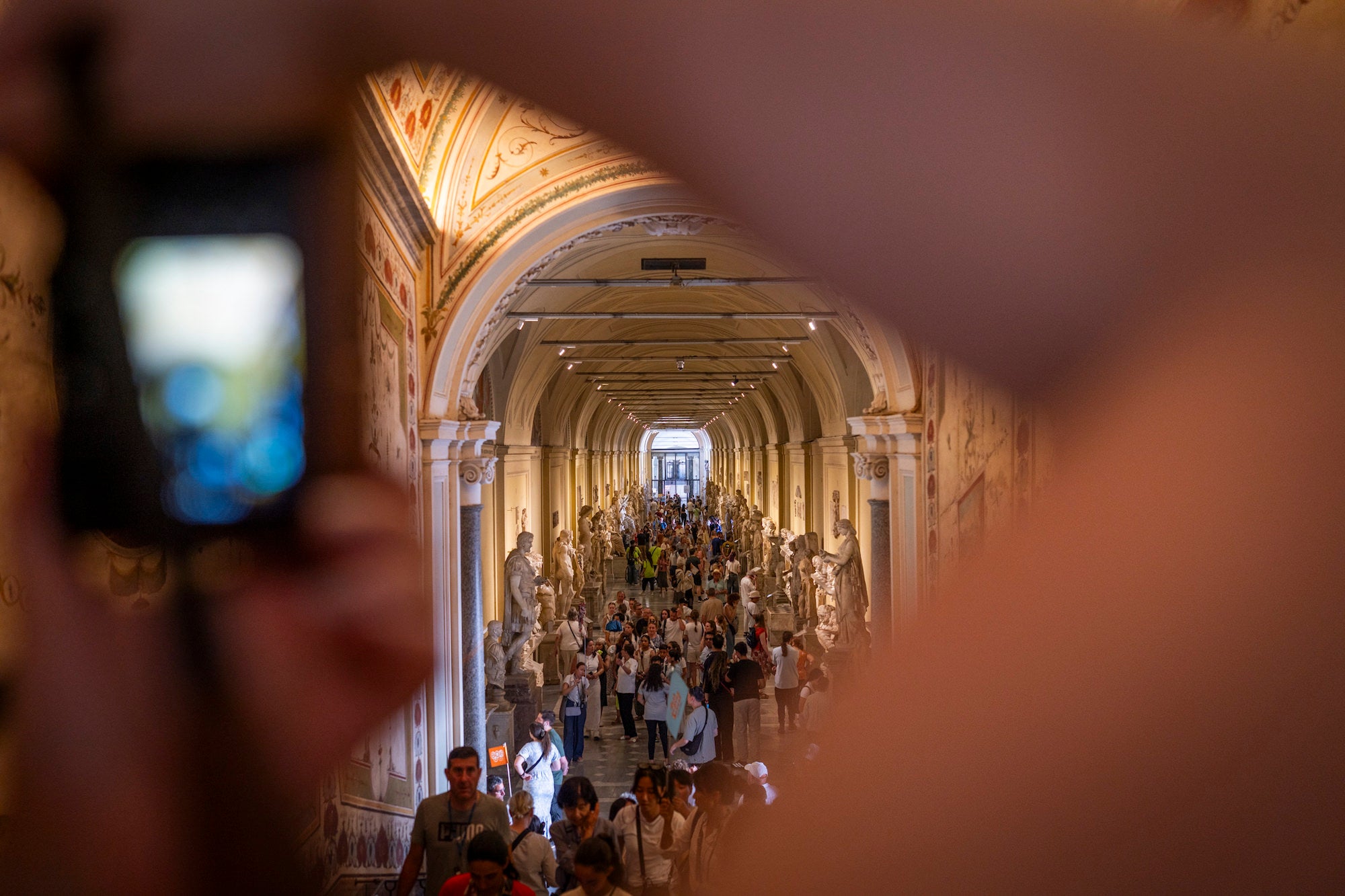 Photo by Nancy Borowick. Alpha 7R V. 35mm f/1.4 G Master. 1/125-sec., f/2.2, ISO 500