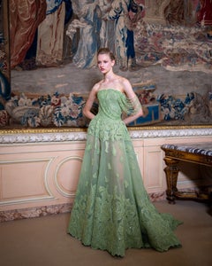 https://alphauniverseglobal.media.zestyio.com/Alpha-Universe-WIMB-Nino-Rakichevich-Fashion-2024-5.jpg?height=300&fit=bounds