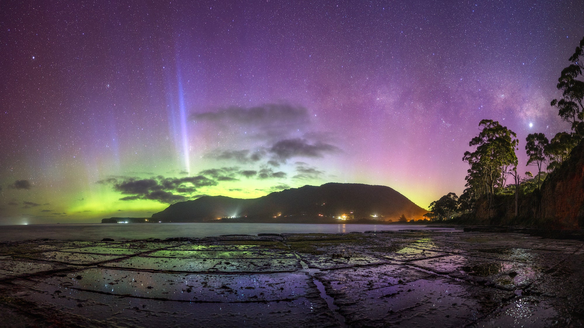 Photo by Oliver Whone. Sony Alpha 7 III. Sony 24mm f/1.4 G Master. 10 sec., f/2.5, ISO 2500