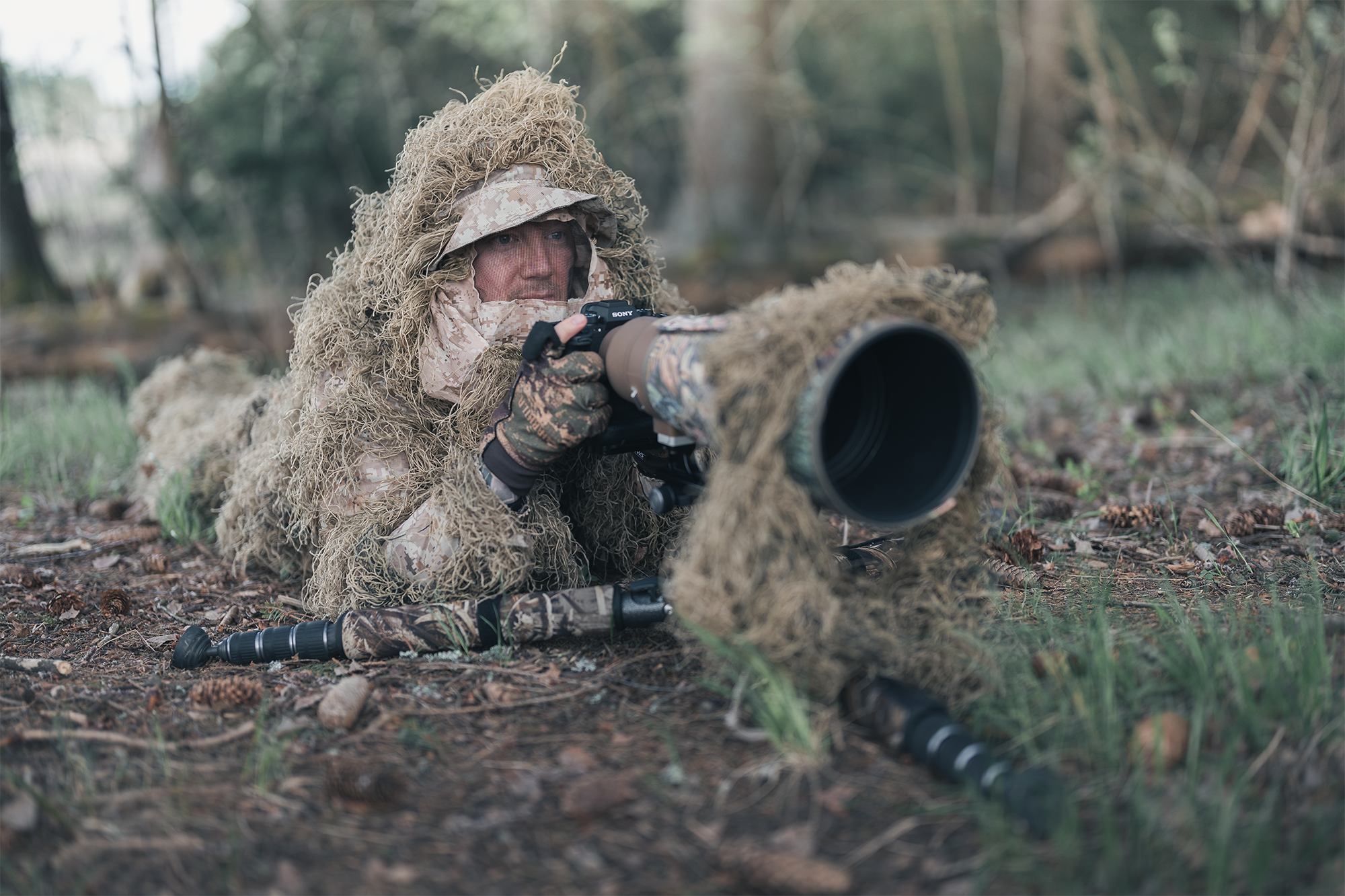 Ukrainian Snipers Ditch Ghillie Suits but Keep These Western Rifles