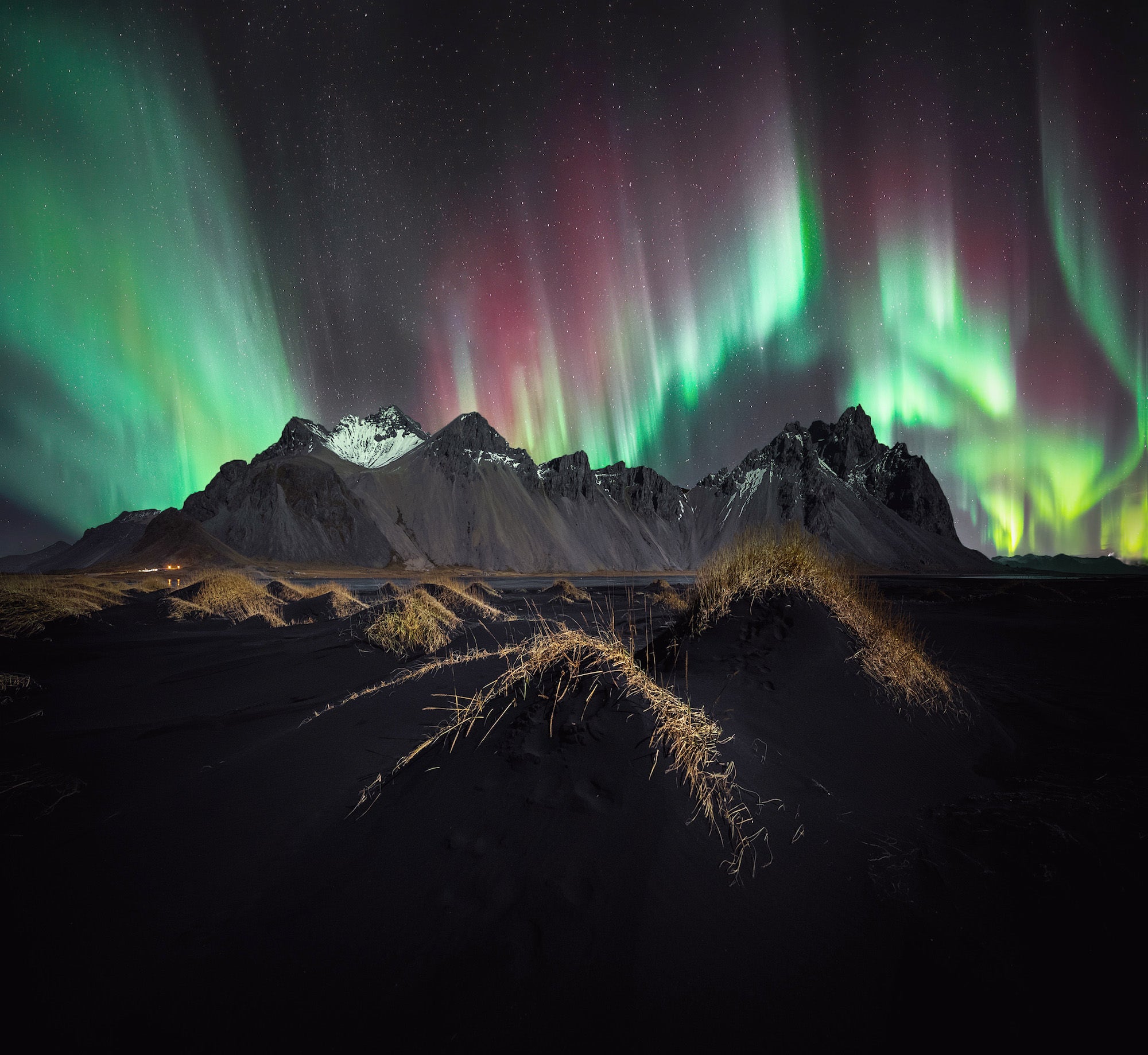 Panorama of 3 photos by Stefan Liebermann. Sony Alpha 7 III. Sony 14mm f/1.8 G Master. 4-sec., f/1.8, ISO 1600