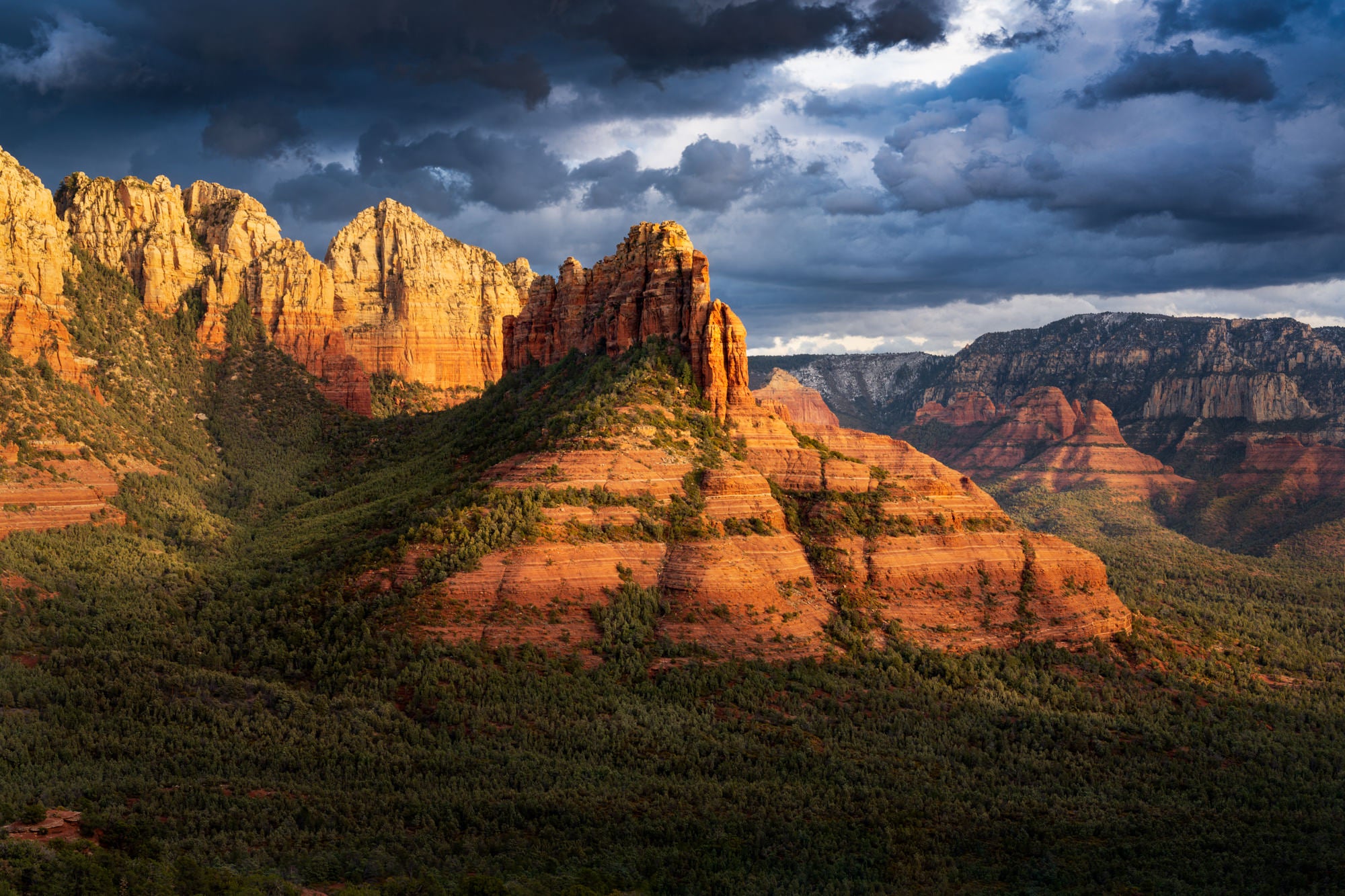 Todd Frame uses the Alpha 7R IV to photograph landscapes