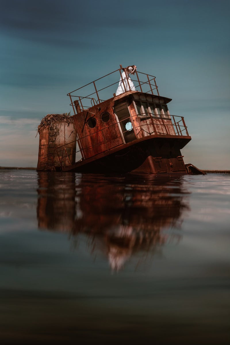https://alphauniverseglobal.media.zestyio.com/Alpha-Universe-WIMB-Urbex-Max-Boncina-11.jpg?height=1200&fit=bounds