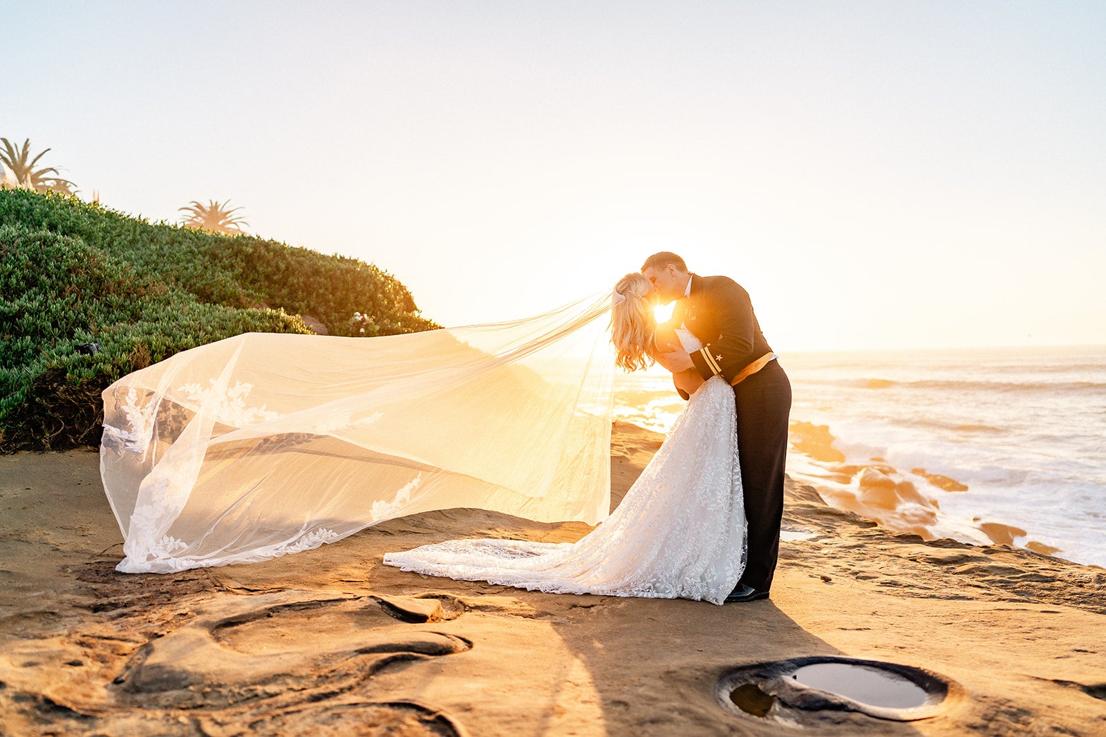 https://alphauniverseglobal.media.zestyio.com/Alpha-Universe-Wedding-BTS-Sara-France-3.jpg?height=1200&fit=bounds