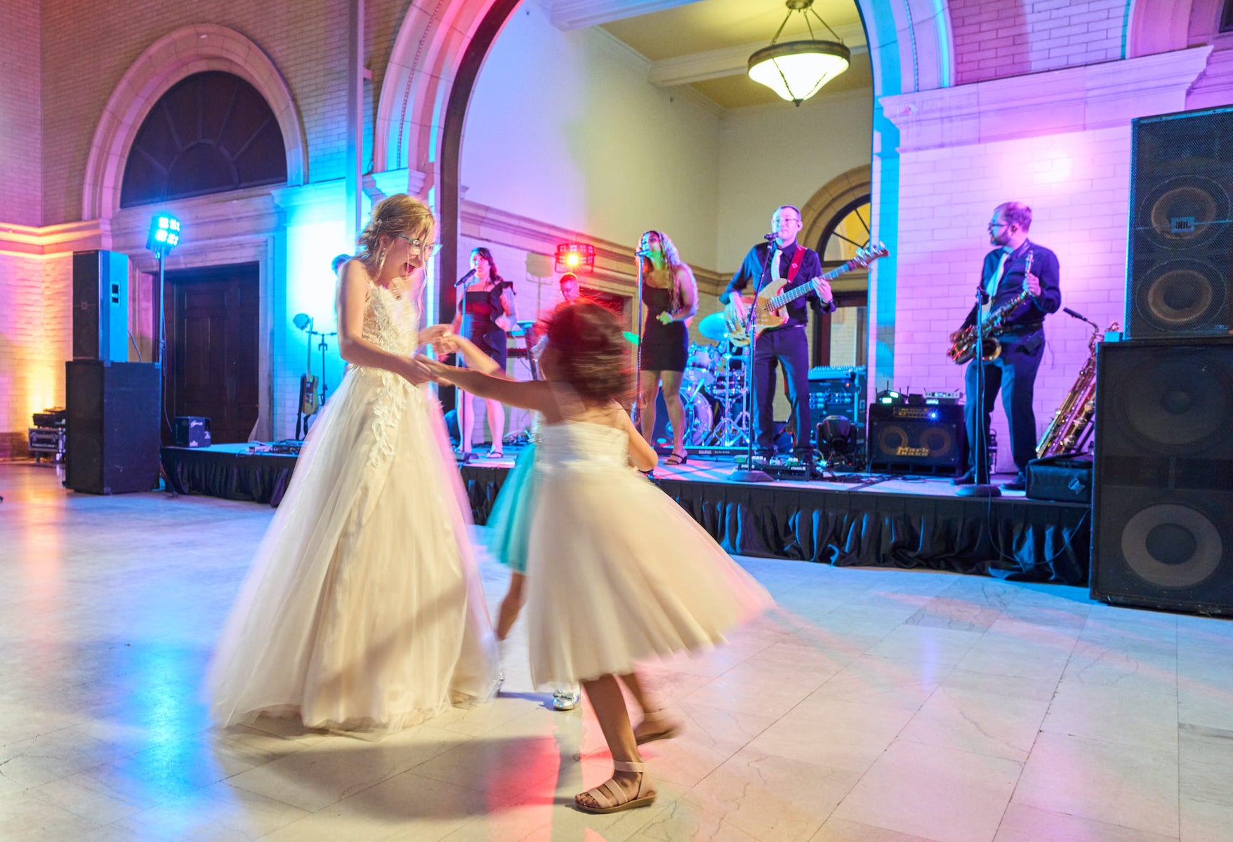 https://alphauniverseglobal.media.zestyio.com/Alpha-Universe-Wedding-Reception-Robert-Evans-9.jpg?height=1200&fit=bounds