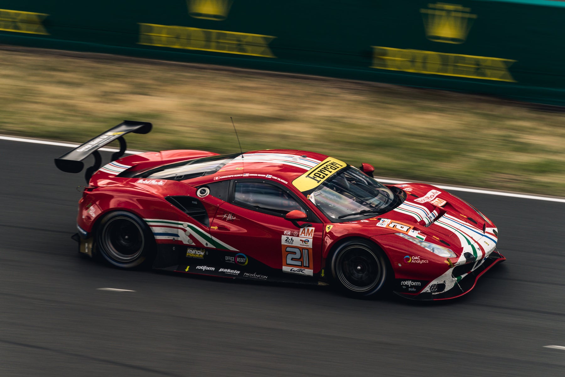 https://alphauniverseglobal.media.zestyio.com/Alpha-Universe-Zac-McGowan-LeMans-9.jpg?height=1200&fit=bounds