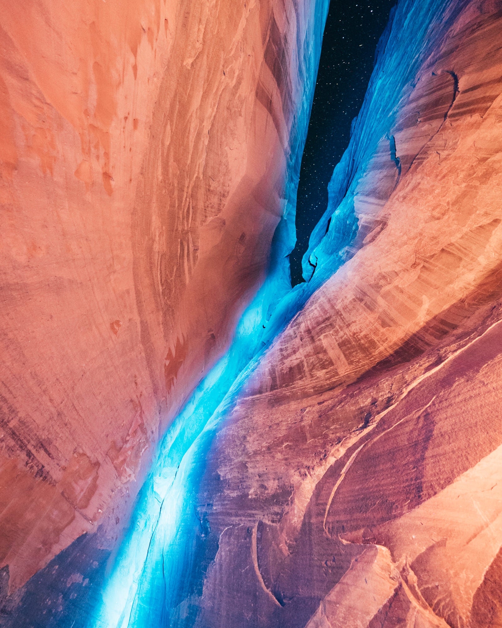 Alpha-Universe-photo-by-Erin-Sullivan-erinoutdoors-and-Scott-Kranz-scott-kranz-EO-SK-LightPainting4x5-5.jpg