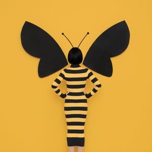 https://alphauniverseglobal.media.zestyio.com/Alpha-Universe-photo-by-Luisa-Del-Valle-Bee.jpg?height=300&fit=bounds