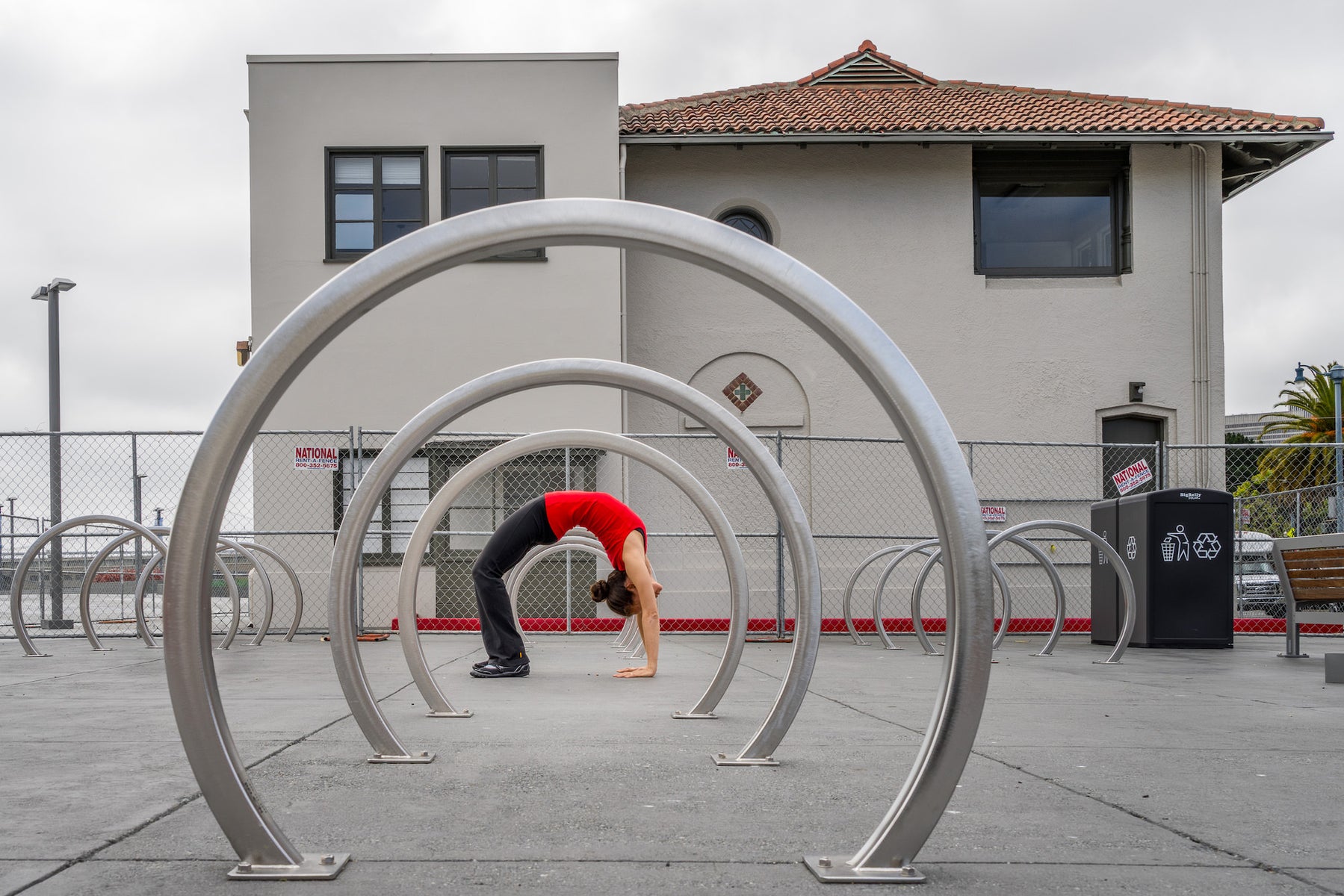 https://alphauniverseglobal.media.zestyio.com/alpha-universe-Ben-Willmore-yoga-San-Francisco-CA.jpg?height=1200&fit=bounds