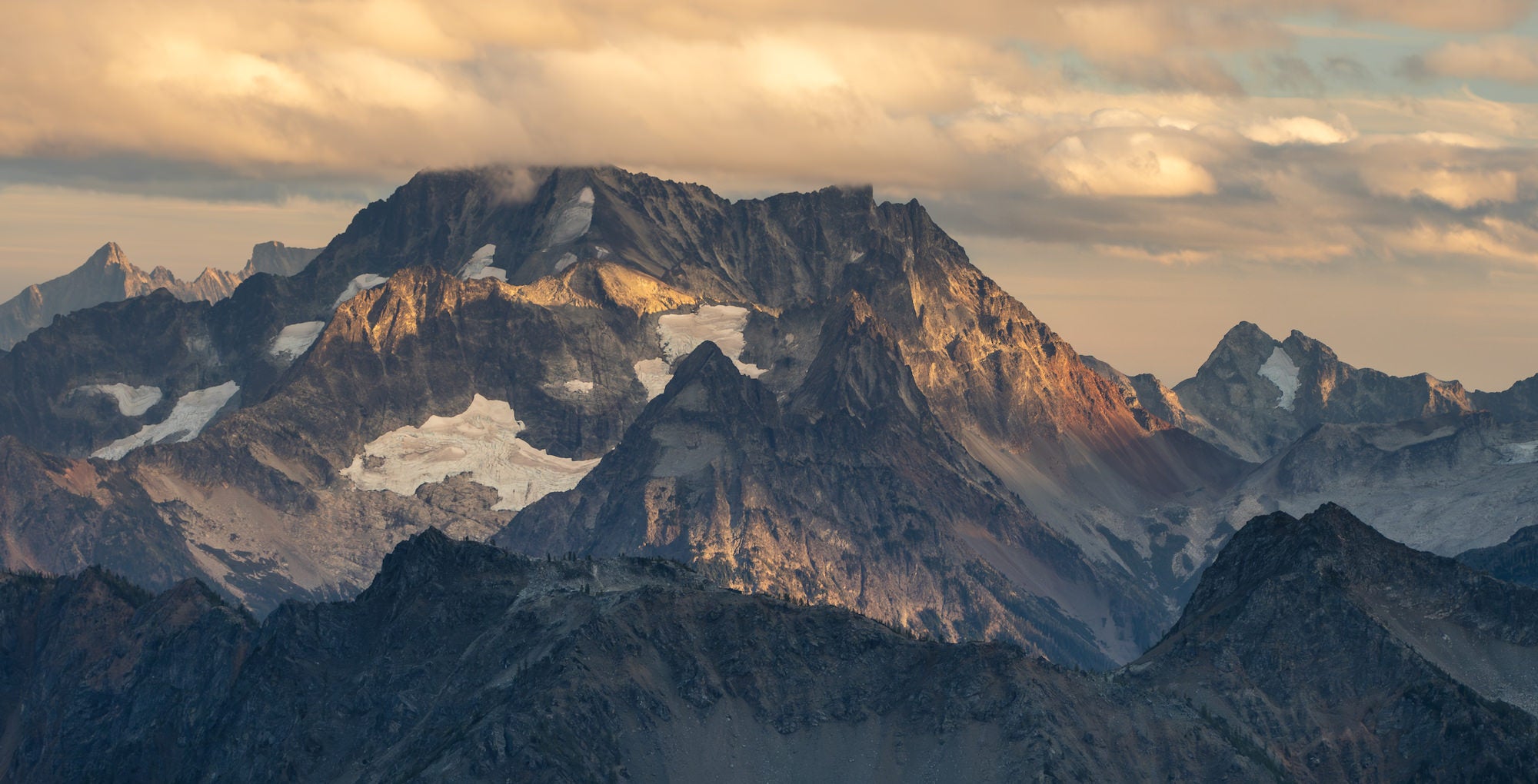 Cascade Mountain Range