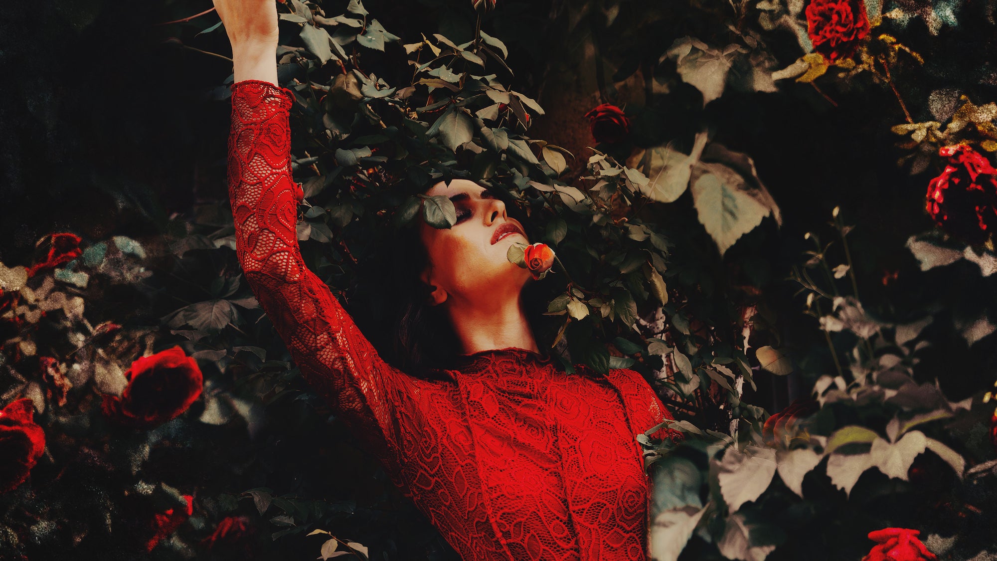 https://alphauniverseglobal.media.zestyio.com/alpha-universe-first-shots-may13-brooke-shaden-1cu.jpg?height=1200&fit=bounds