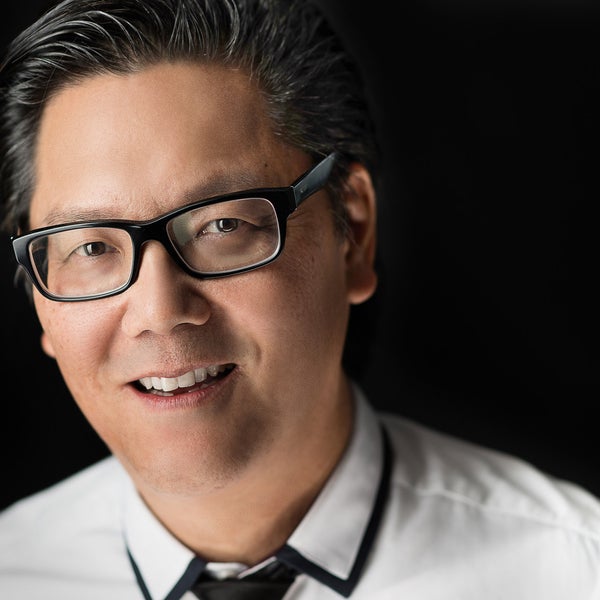 portrait of Scott Robert Lim